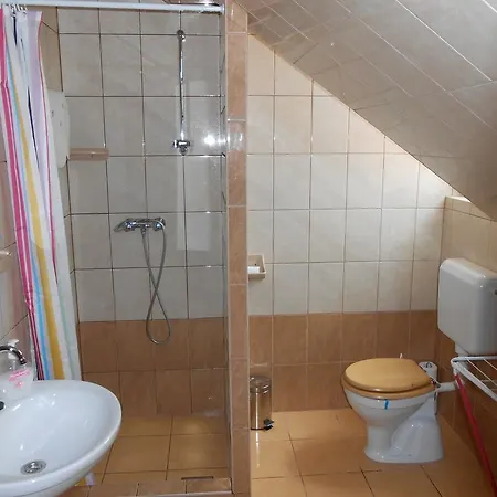 Kustánygyöngye Appartement *