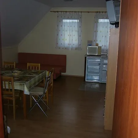Appartement Kustánygyöngye