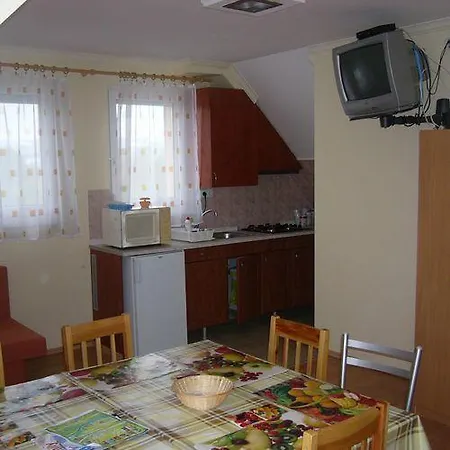 Kustánygyöngye