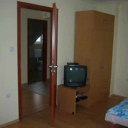 Appartement Kustánygyöngye