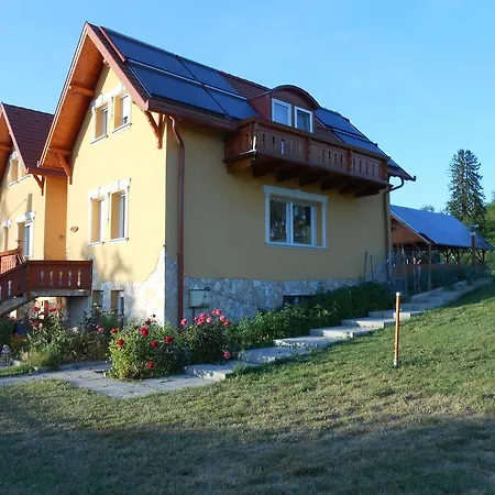 Appartement Kustánygyöngye *